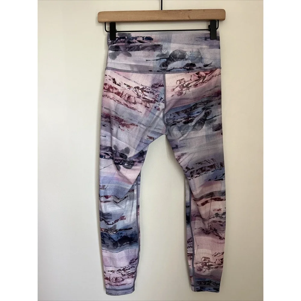 Lululemon Wunder Under High-Rise 7/8 Tight Sunrise Silhouette Multi Size 6 25
